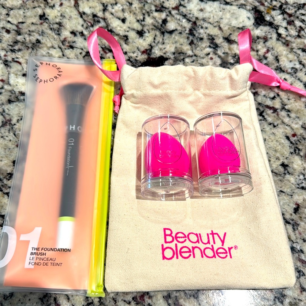 Beauty Blender Foundation Set!